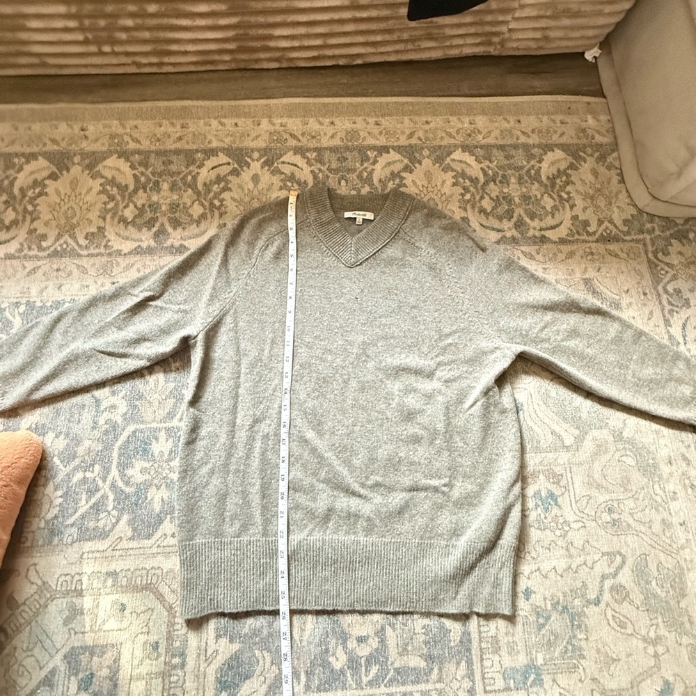 Madewell Gray Sweater - Picture 5 of 7